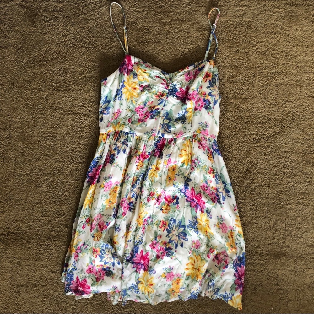 Urban outfitters floral dress XS